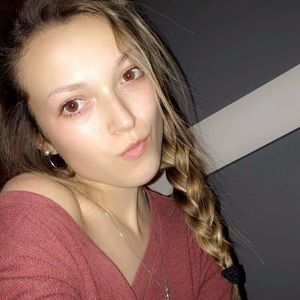 Meet your Posher, Abbie